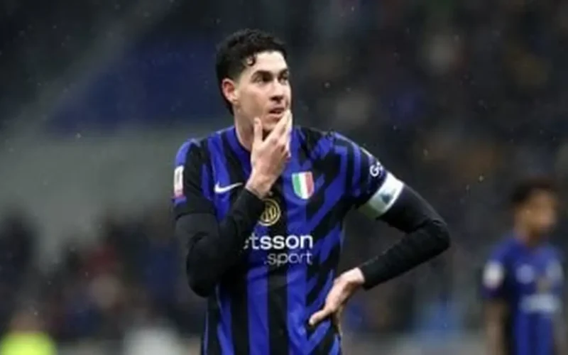 برشلونة يضع باستوني كخيار أول في حال مغادرته صفوف إنتر ميلان الإيطالي